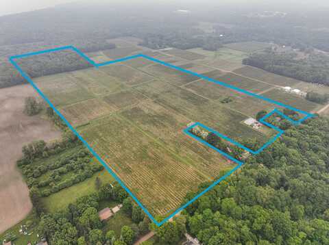 2031 Lynch Rd Road, Benton Harbor, MI 49022