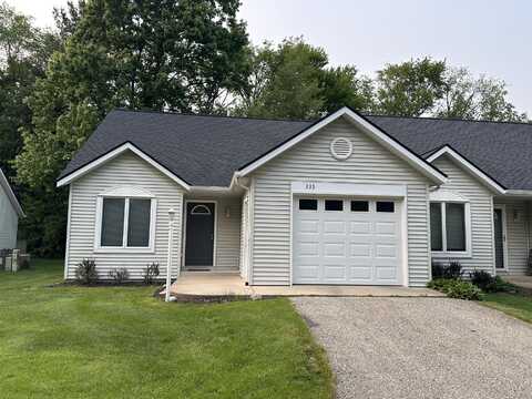 335 Nestlewood Drive, Holland, MI 49424