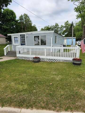 227 N Lincoln Avenue, Lakeview, MI 48850