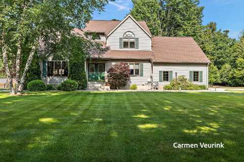 1723 S Sullivan Road, Ravenna, MI 49451