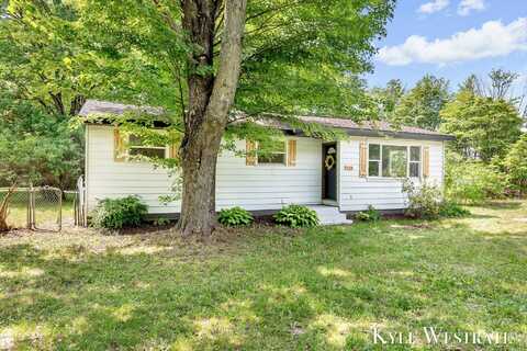 7219 Maple Island Road, Nunica, MI 49448