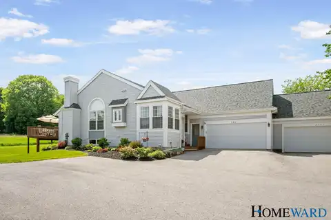 3361 English Hills Drive NW, Grand Rapids, MI 49544