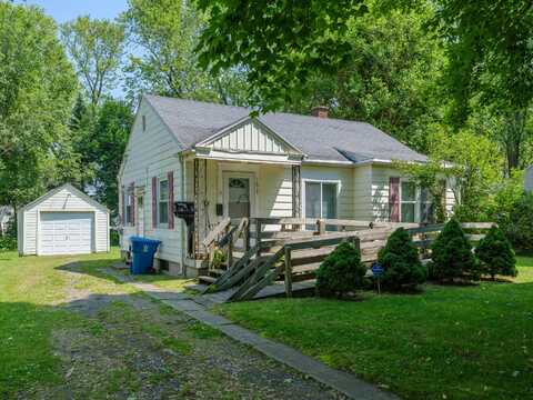 1617 Fulton Street, Kalamazoo, MI 49001