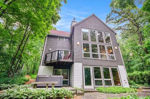 13663 Waterloo Road, Chelsea, MI 48118