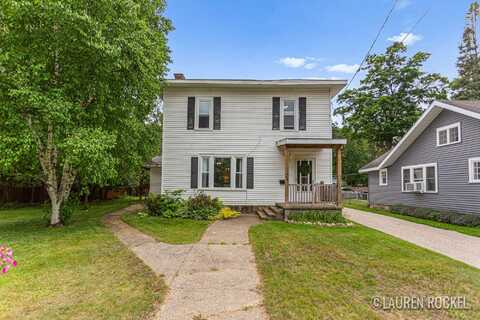 409 Rust Avenue, Big Rapids, MI 49307