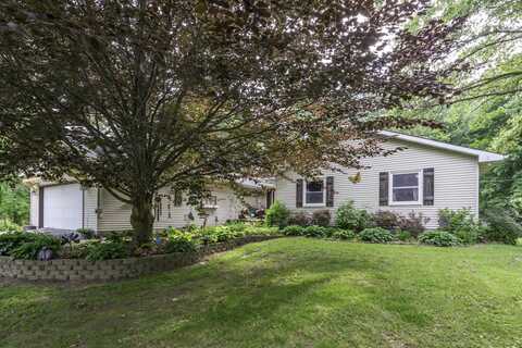 7715 Marquis Drive, Dexter, MI 48130