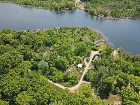 3115 Perch Pointe Drive Drive, Delton, MI 49046