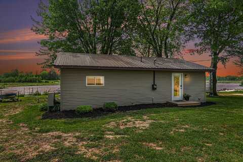 4947 3 Mile Road, Blanchard, MI 49310