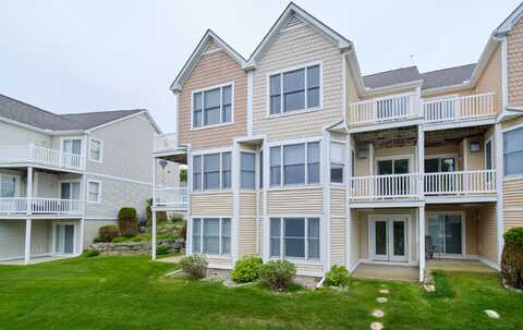 94 Charter Court, Manistee, MI 49660