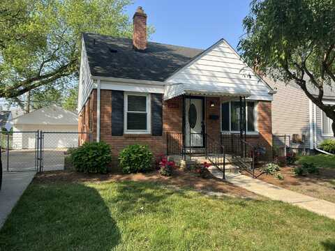 20412 Roscommon Street, Harper Woods, MI 48225