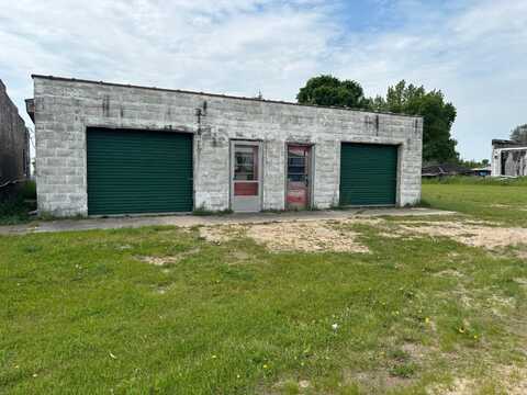 1713 W Jackson Road, Hart, MI 49420