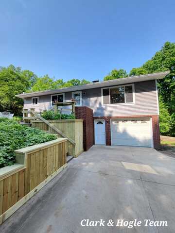 14264 Watson Road, Bath, MI 48808