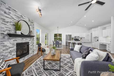 5156 Ravine Drive, Middleville, MI 49333