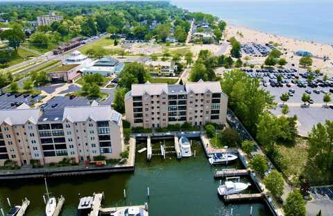 240 Water Street, Saint Joseph, MI 49085