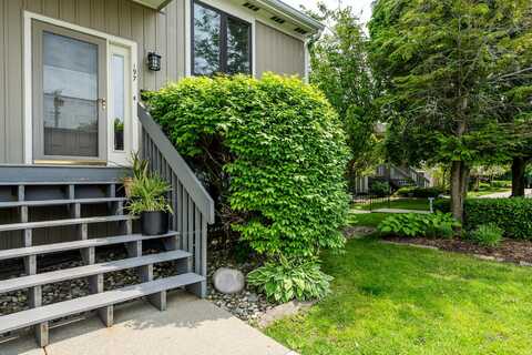 197 Wayne Street, Saint Joseph, MI 49085