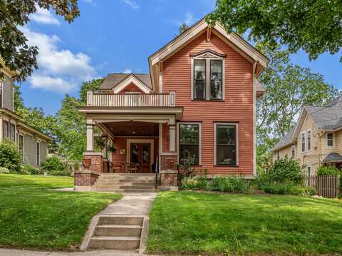 244 Paris Avenue SE, Grand Rapids, MI 49503