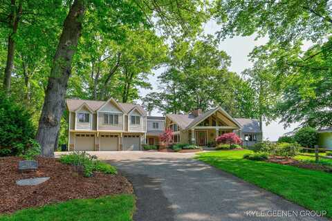 945 N Baywood Drive, Holland, MI 49424