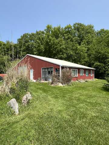 7530 Warren Woods Road, Three Oaks, MI 49128