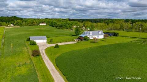 5777 N Broadway, Freeport, MI 49325