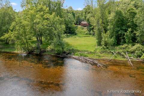 3223 W 96th Street, Grant, MI 49327