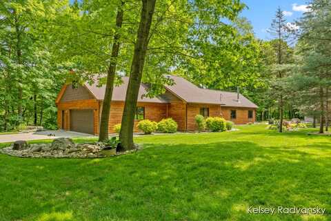 3223 W 96th Street, Grant, MI 49327
