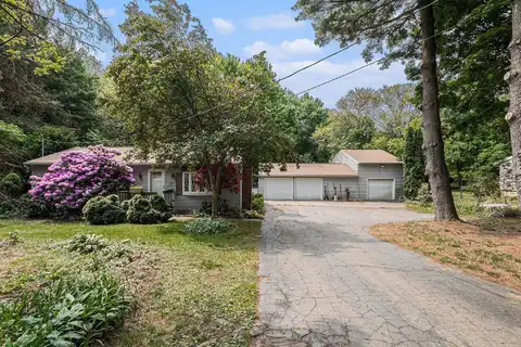 18930 G Drive N, Marshall, MI 49068