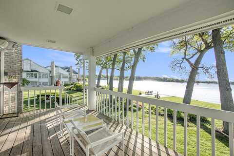 16928 Landing Drive, Spring Lake, MI 49456