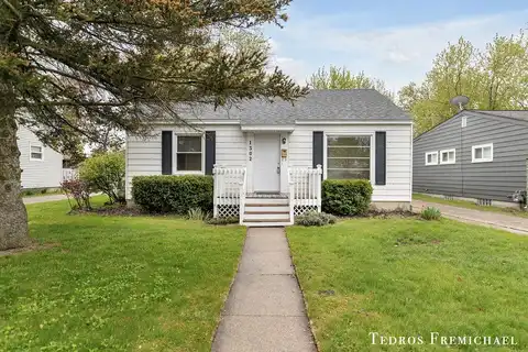 1302 Griswold Street SE, Grand Rapids, MI 49507