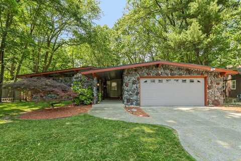 4675 Grenadier Drive SW, Wyoming, MI 49509