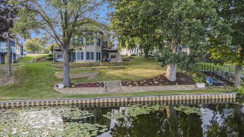 11683 Fair Lake, Delton, MI 49046