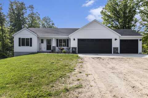 8114 E 72nd Street, Newaygo, MI 49337