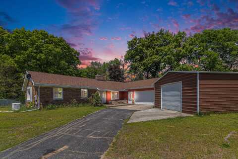 2639 Dutch Acres, Allegan, MI 49010