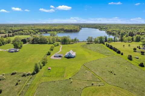 1812 Guenther Road, Chelsea, MI 48118
