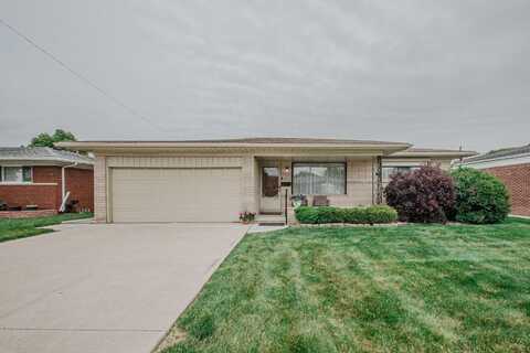 28660 Flanders, Warren, MI 48088