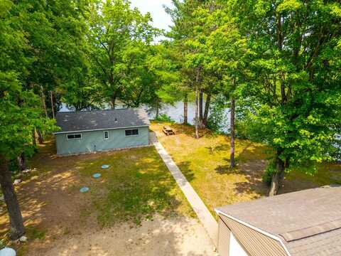 18560 Keckler Drive, Stanwood, MI 49346
