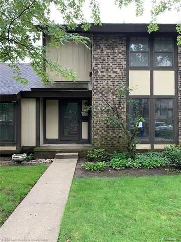 25045 Glenbrooke Dr Drive, Southfield, MI 48033