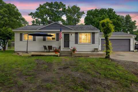 3618 Grape Avenue NE, Grand Rapids, MI 49525