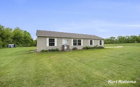 532 48th Street, Grand Junction, MI 49056