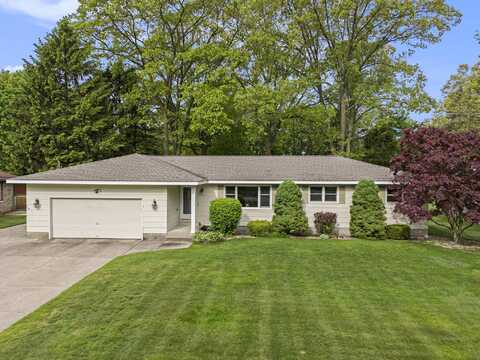 4841 Laurel Street, Norton Shores, MI 49441