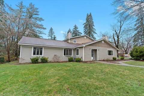 2128 Somerset Road, Bloomfield Hills, MI 48302