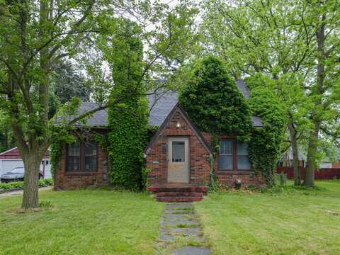 1309 Sunnyside Drive, Kalamazoo, MI 49048
