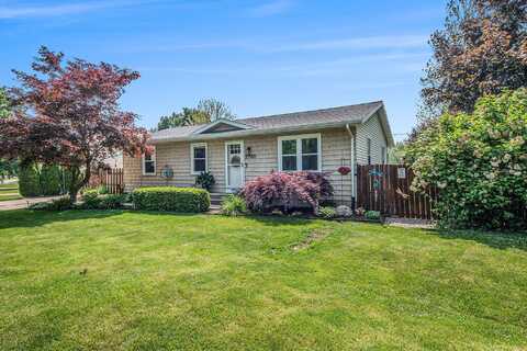 2700 Norfolk Road SE, Grand Rapids, MI 49506
