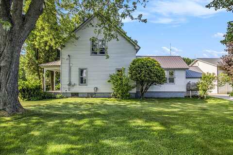 3833 S Baldwin Avenue, Fremont, MI 49412
