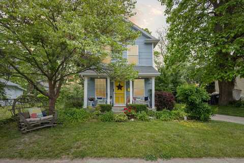 857 KALAMAZOO Street, South Haven, MI 49090