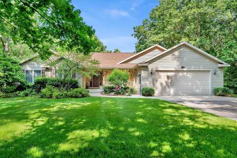 65 Kendra Court SE, Lowell, MI 49331