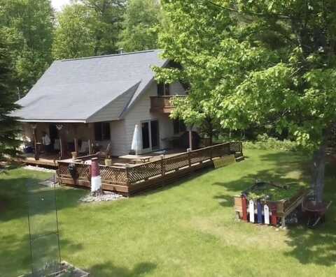 7484 Cedar Lake Road, Oscoda, MI 48750