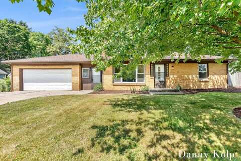 511 Charlotte Avenue NW, Grand Rapids, MI 49504