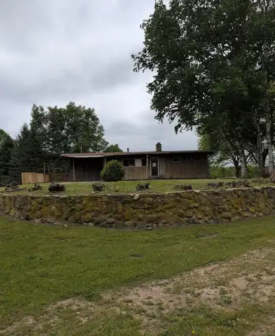 13235 Waterstradt Road, Marcellus, MI 49067