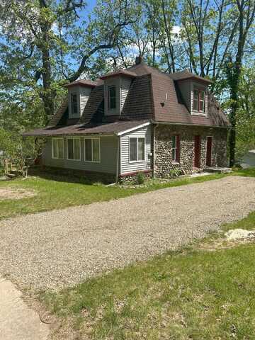 94 E Burnham Street, Battle Creek, MI 49015
