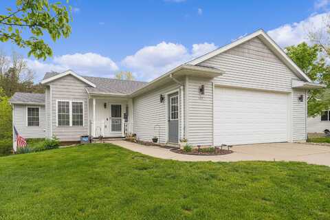 121 W Calgary Drive, Hastings, MI 49058